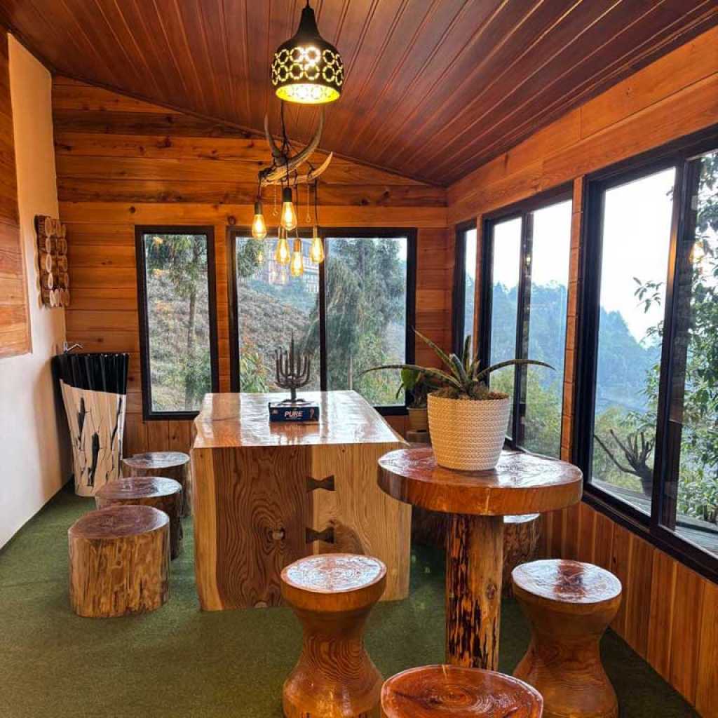 A charming homestay in Pokhriabong