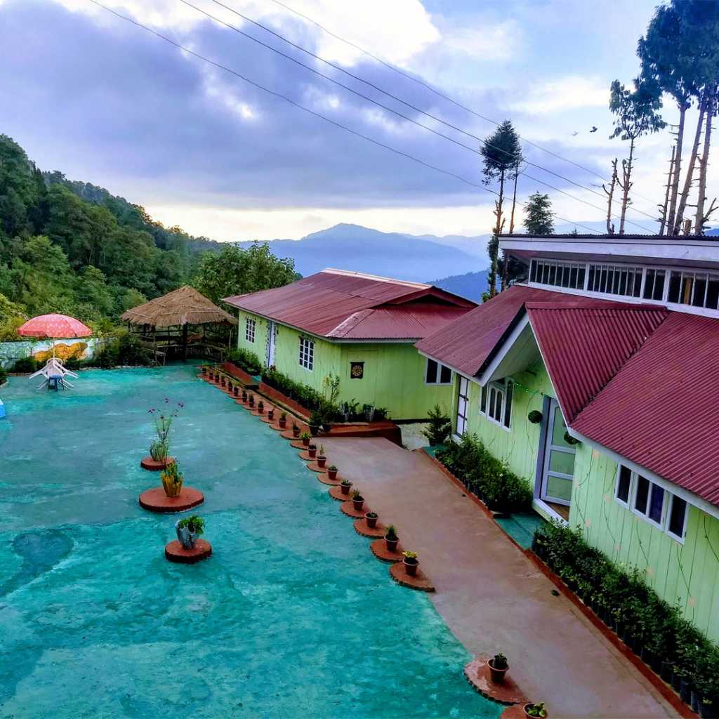 Homestay in Okhrey