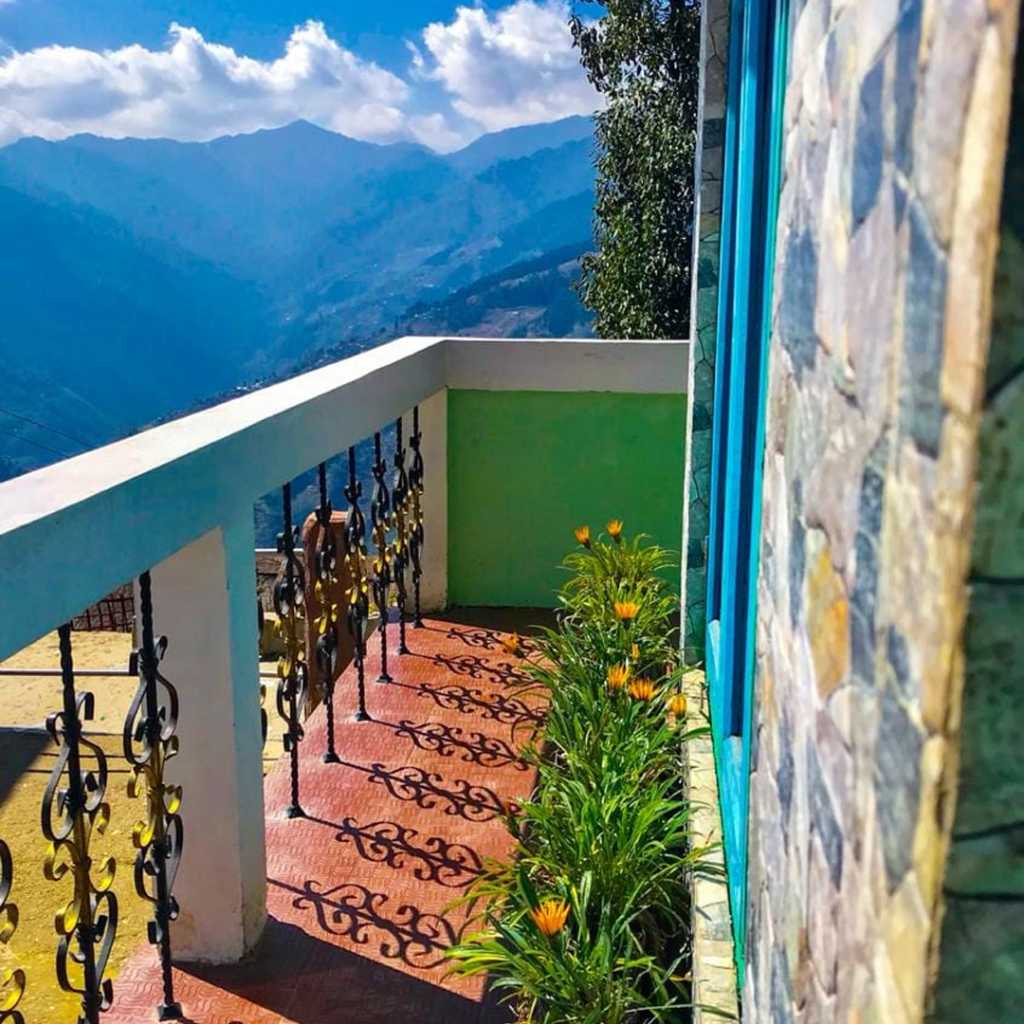 Homestay in Okhrey
